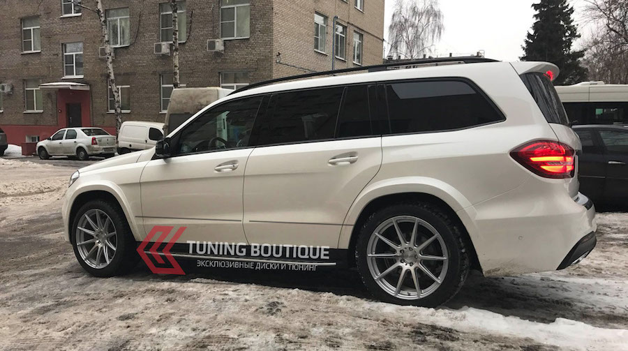 Mercedes GLS на 21" дисках Niche Essen Silver фото 2